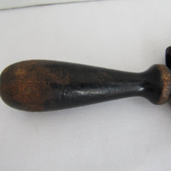 LUFKIN RULE Co. WOOD HANDLED SURVEYOR STEEL TAPE MEASURE Rare ANTIQUE HAND TOOL - Picture 8 of 16